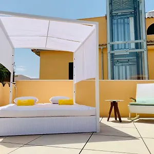 Fonda Llabres Boutique Spain