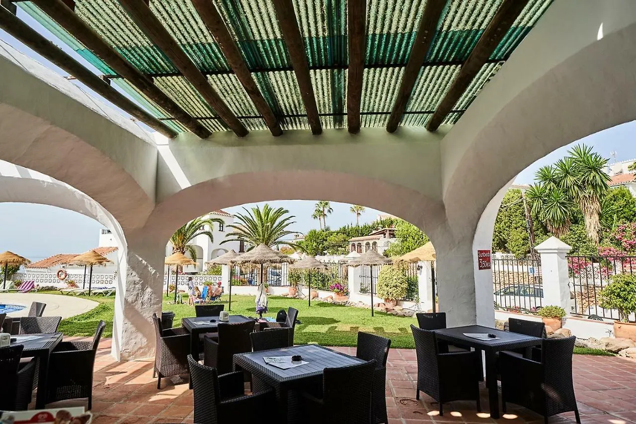 **  Hotel Bajamar Ancladero Playa Nerja Spanje